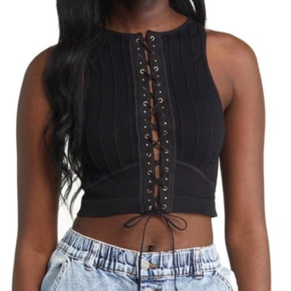 Urban Outfitters Laced Up Top Size Small - Picture 3 of 3